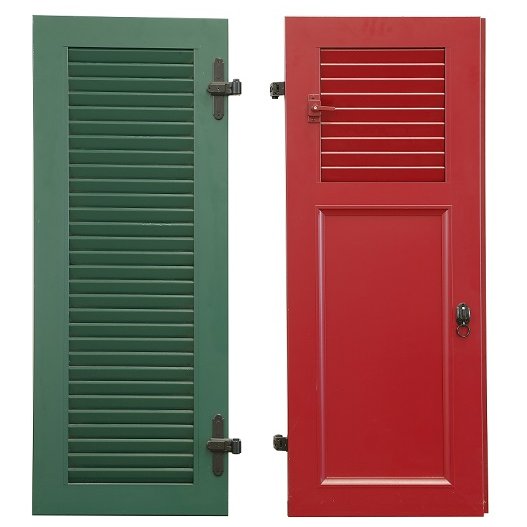 Fensterläden, in rot und grün